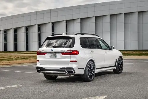 2019 BMW X7 xDrive 50i Wall Poster picture 969226