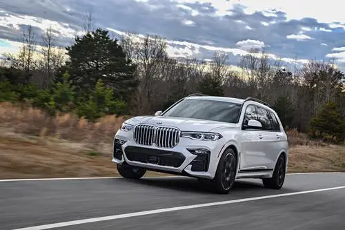 2019 BMW X7 xDrive 50i Wall Poster picture 969230