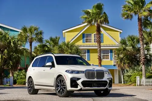 2019 BMW X7 xDrive 50i Wall Poster picture 969246