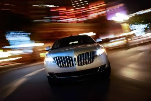 2011 Lincoln MKX Wall Poster picture 100375