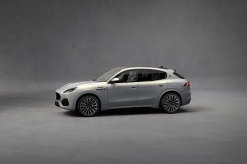 2023 Maserati Grecale Modena PrimaSerie White Tank-Top - idPoster.com