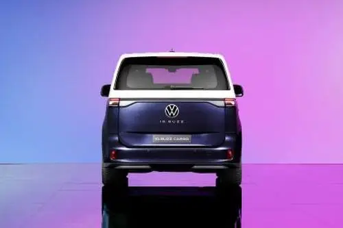 2023 Volkswagen I.D. BUZZ Cargo Women's Colored Hoodie - idPoster.com