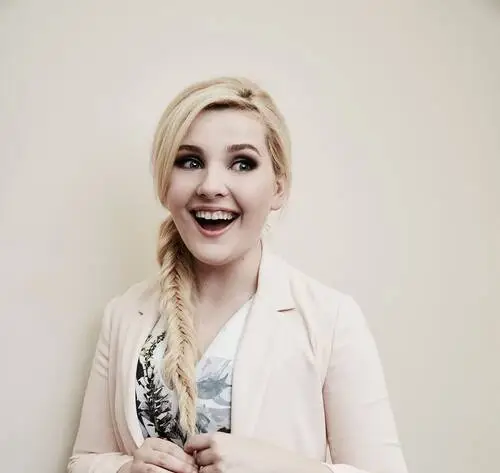 Abigail Breslin Wall Poster picture 402029