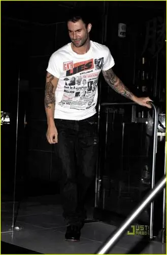 Adam Levine Wall Poster picture 79118