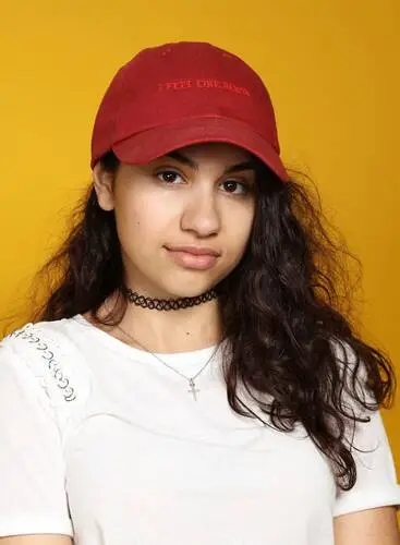 Alessia Cara Wall Poster picture 556753