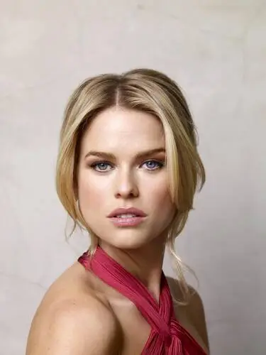 Alice Eve Jigsaw Puzzle picture 340501
