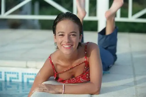 Alizee Jigsaw Puzzle picture 1745