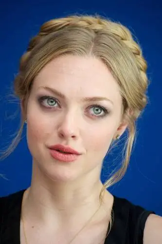 Amanda Seyfried Wall Poster picture 131759