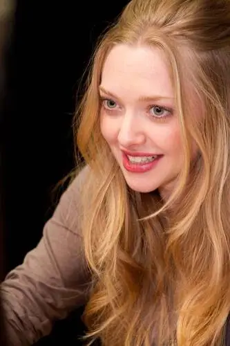 Amanda Seyfried Wall Poster picture 86543