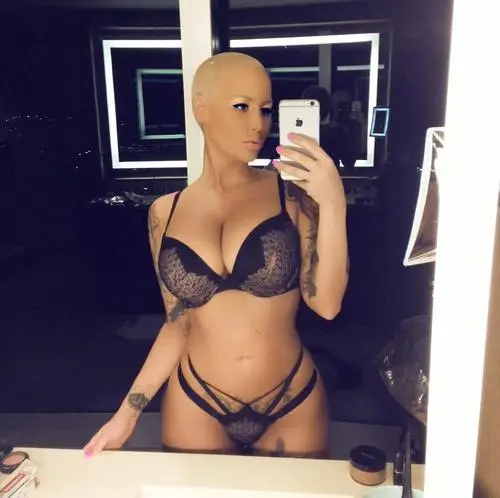 Amber Rose Computer MousePad picture 342873