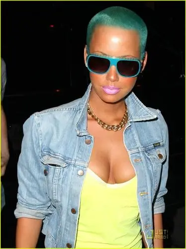 Amber Rose Jigsaw Puzzle picture 73344
