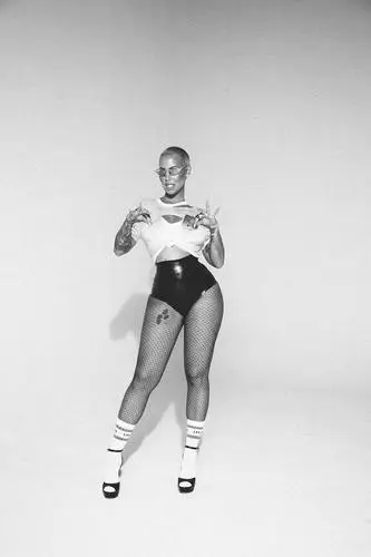 Amber Rose Wall Poster picture 903272