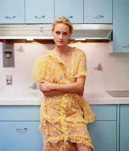 Amber Valletta Jigsaw Puzzle picture 700052