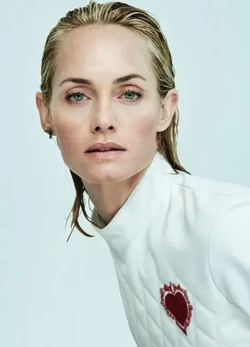 Amber Valletta Jigsaw Puzzle picture 700055
