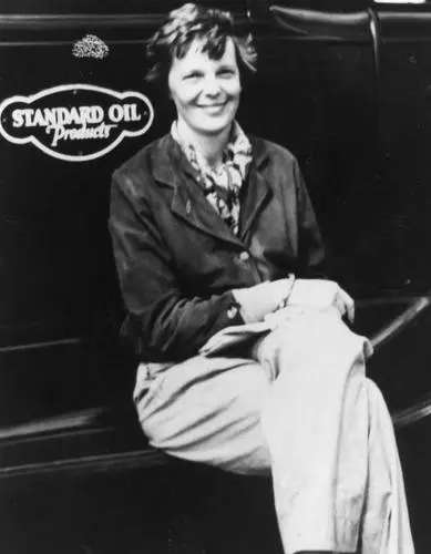 Amelia Earhart White Tank-Top - idPoster.com