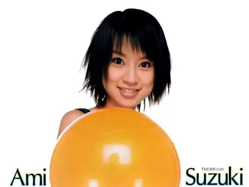 Ami Suzuki Women's Colored Tank-Top - idPoster.com