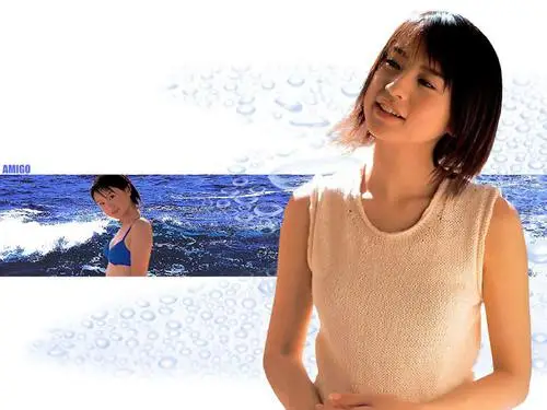 Ami Suzuki Women's Colored  Long Sleeve T-Shirt - idPoster.com