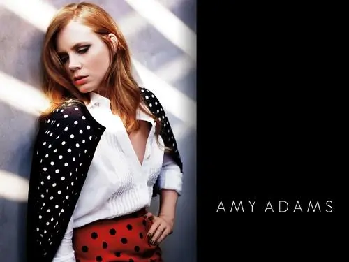 Amy Adams Women's Colored Hoodie - idPoster.com