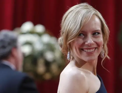 Amy Ryan Jigsaw Puzzle picture 73376