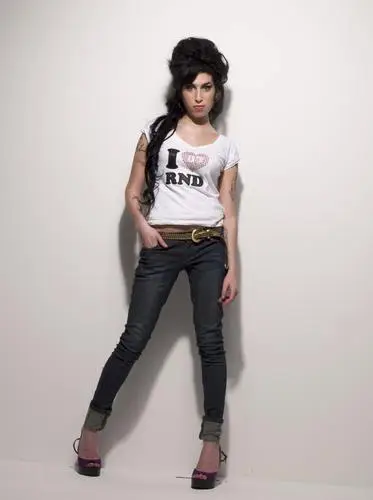 Amy Winehouse Jigsaw Puzzle picture 227699