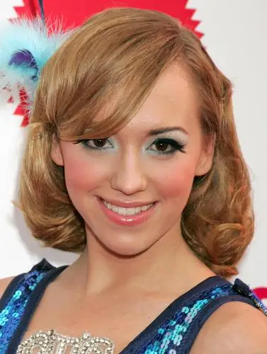 Andrea Bowen Wall Poster picture 73400