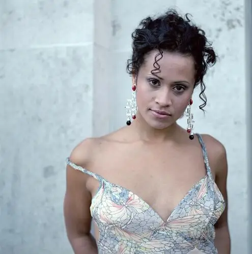 Angel Coulby Jigsaw Puzzle picture 182761