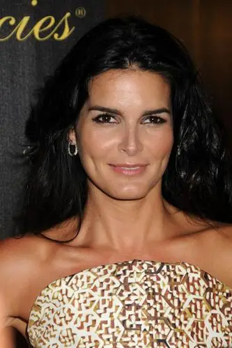 Angie Harmon Computer MousePad picture 154719