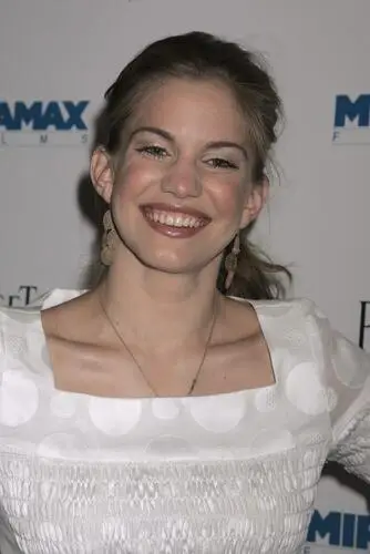 Anna Chlumsky Wall Poster picture 74408