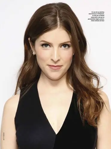 Anna Kendrick Computer MousePad picture 565122