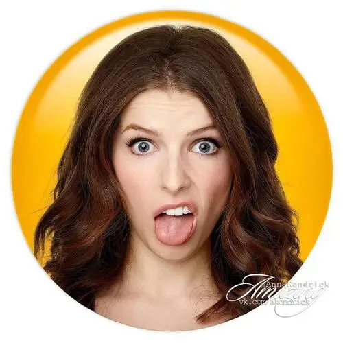 Anna Kendrick Computer MousePad picture 700340
