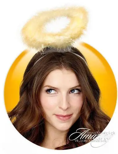 Anna Kendrick Wall Poster picture 700345