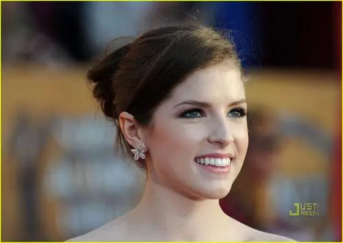Anna Kendrick Wall Poster picture 94480