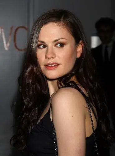 Anna Paquin Computer MousePad picture 28591