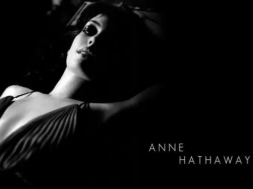 Anne Hathaway Wall Poster picture 127795