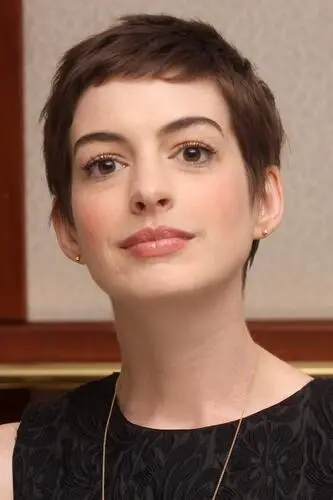 Anne Hathaway Computer MousePad picture 165372