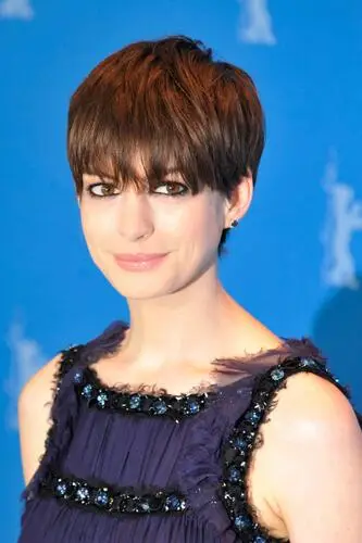 Anne Hathaway Computer MousePad picture 228193