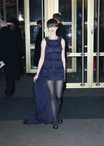 Anne Hathaway Image Jpg picture 228232