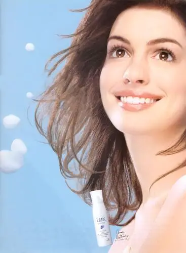 Anne Hathaway Wall Poster picture 28650