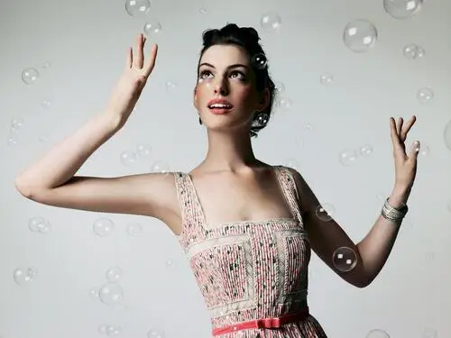 Anne Hathaway Jigsaw Puzzle picture 461228