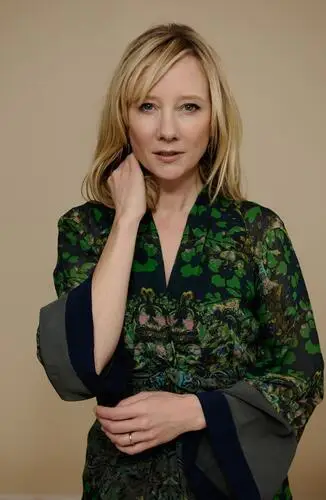 Anne Heche Jigsaw Puzzle picture 155547