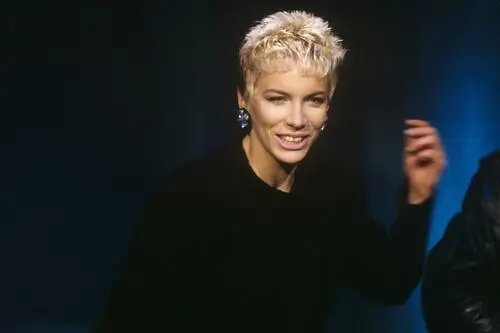 Annie Lennox Wall Poster picture 910262