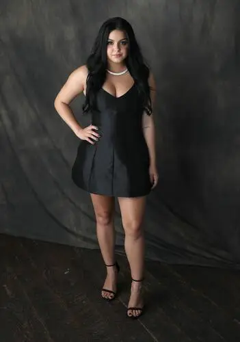 Ariel Winter Jigsaw Puzzle picture 560439