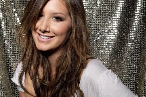 Ashley Tisdale Wall Poster picture 24688