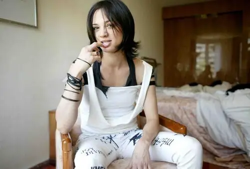 Asia Argento Wall Poster picture 462133