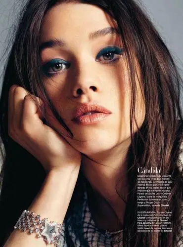 Astrid Berges-Frisbey Men's Colored Hoodie - idPoster.com