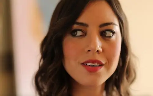 Aubrey Plaza Wall Poster picture 566267