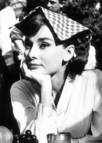 Audrey Hepburn Fridge Magnet picture 270943
