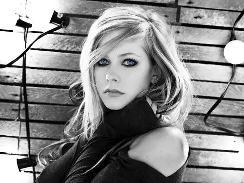 Avril Lavigne Computer MousePad picture 128056
