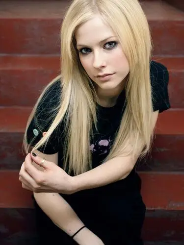 Avril Lavigne Wall Poster picture 462442