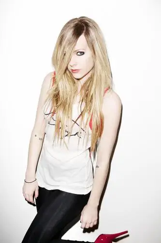 Avril Lavigne Fridge Magnet picture 566670